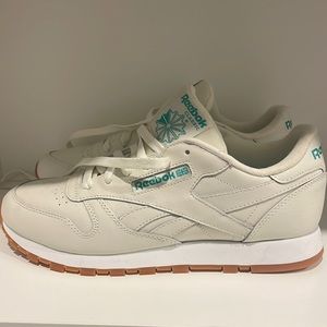 Reebok Club MEMT Sneakers